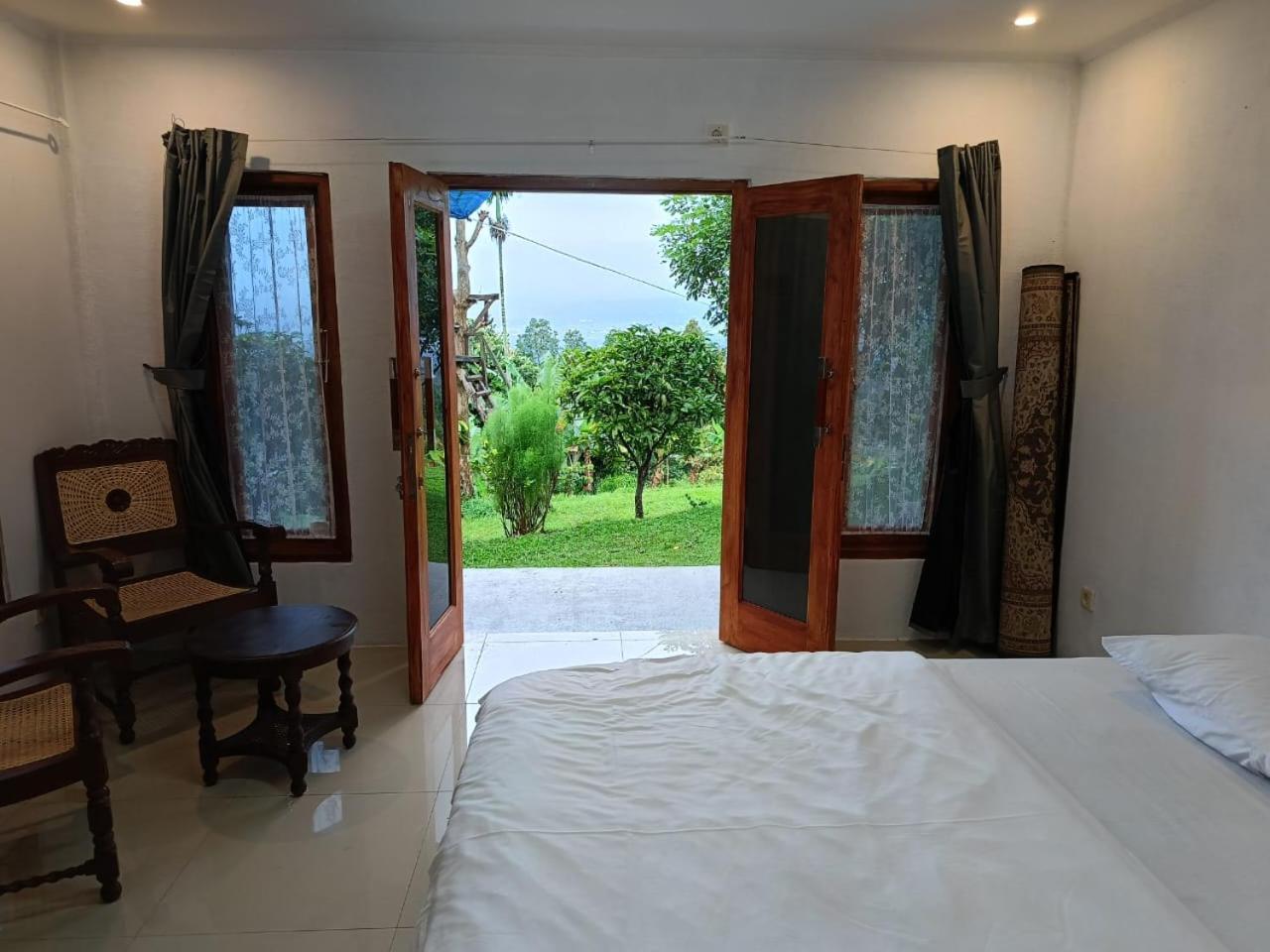 Villa Lumbung Salak Богор Номер фото